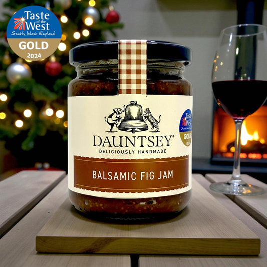 What Pairs Best with Balsamic Fig Jam? The Ultimate Cheeseboard Companion